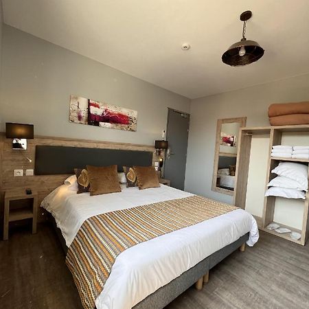 Hotel La Pinede ซูลัก-โซร์-แมร์ ภายนอก รูปภาพ